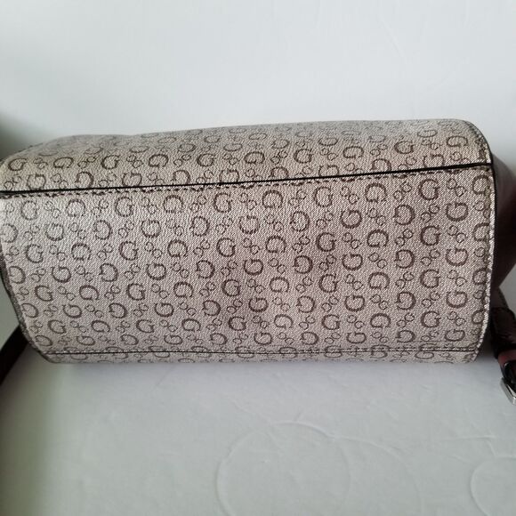 Guess Girlfriend Satchel Handbag - Picture 10 of 14